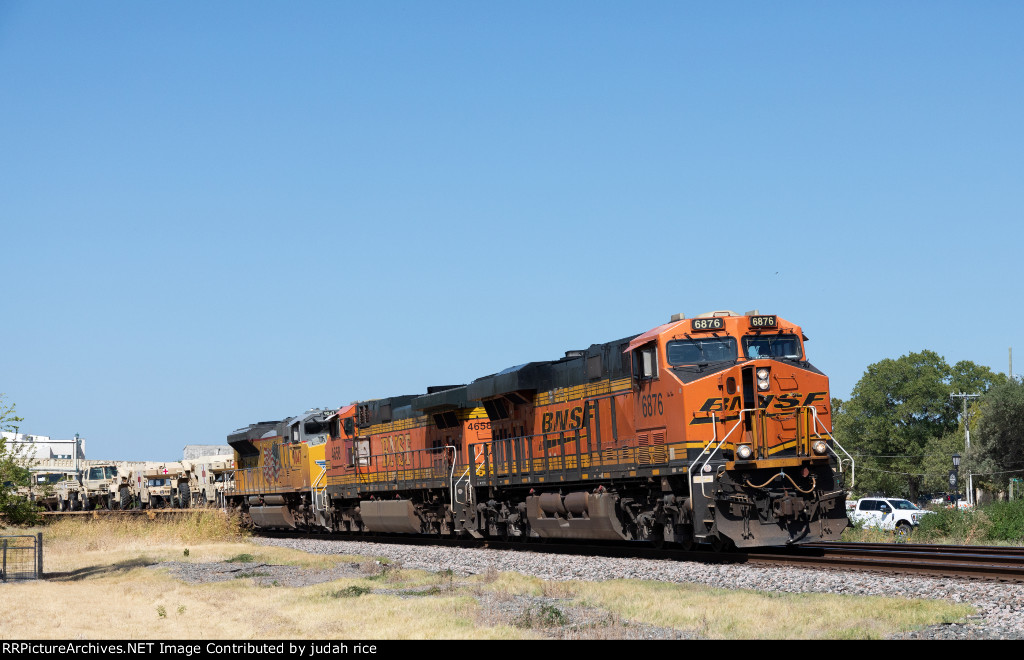 BNSF 6876